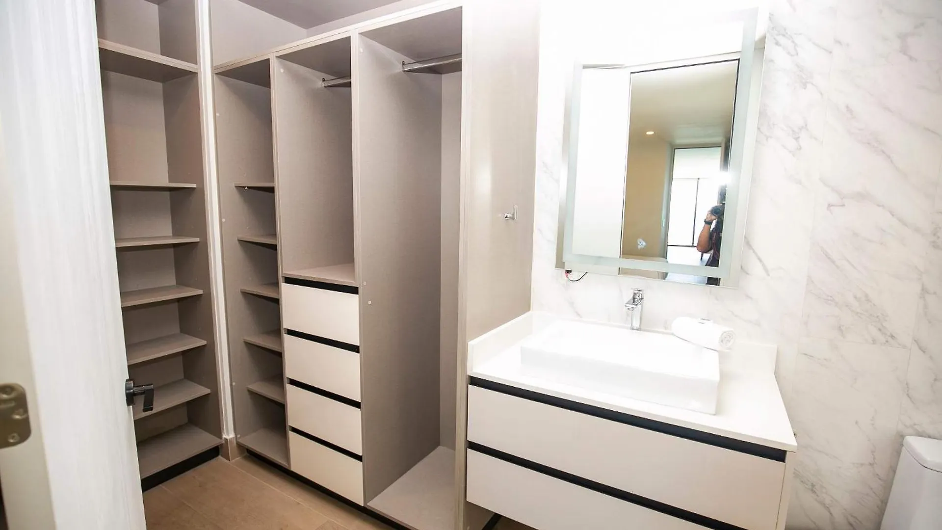 Apartment On The Malecon 2 Bedroom Ocean View Mazatlan